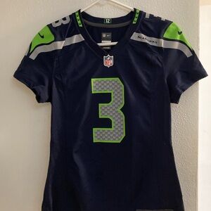 Seattle Seahawks Jersey - Women’s size small - #3 Russell Wilson